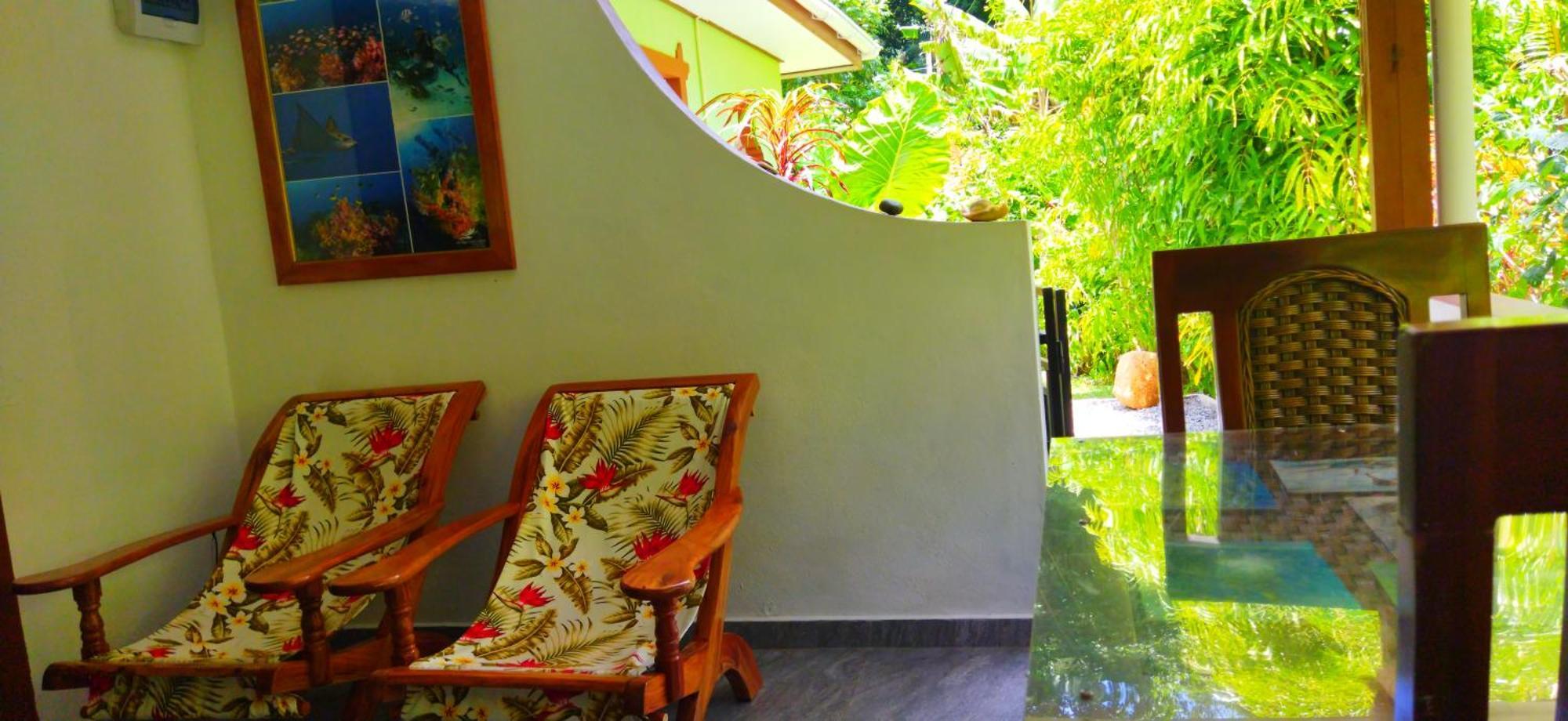 Dan Zoranz Self Catering Guest House La Digue Exteriör bild
